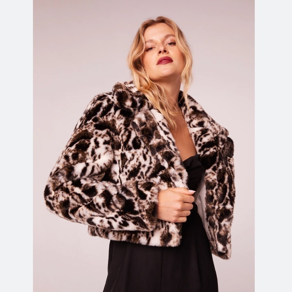Band Of The Free Wildcat Animal Print Faux Fur Jacket Size M